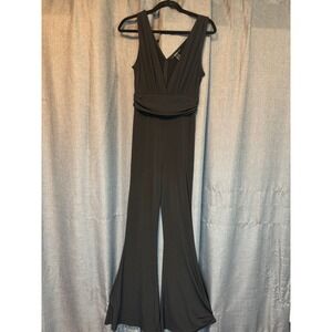 Forever 21 Black Jumpsuit V-Neck Sleeveless Wide Leg‎ Party Size M